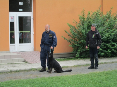 Fotogalerie Policejní psi v ŠD, foto č. 10