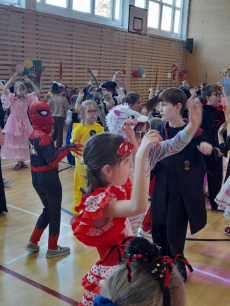 Fotogalerie Karneval ve ŠD, foto č. 23