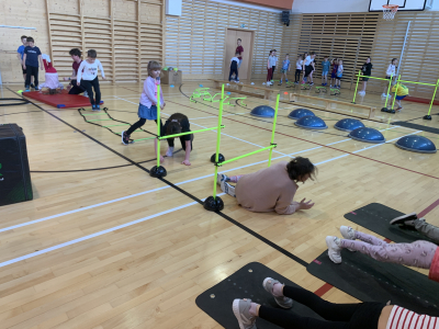 Fotogalerie Fitness odpoledne ve školní družině, foto č. 15