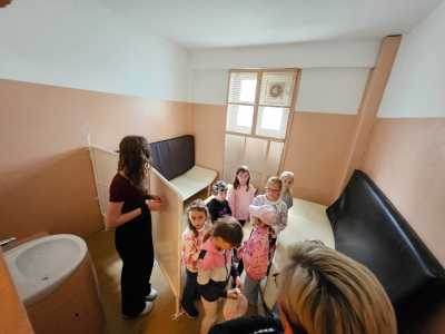 Fotogalerie Návštěva dětí na stanici Policie ČR, foto č. 23