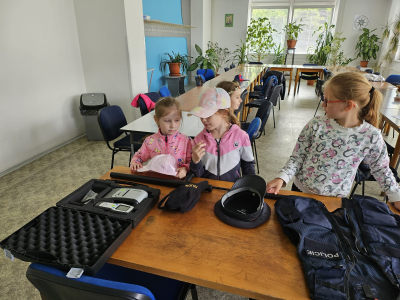 Fotogalerie Návštěva dětí na stanici Policie ČR, foto č. 6