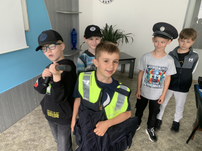 Fotogalerie Návštěva dětí na stanici Policie ČR, foto č. 3
