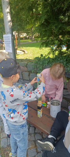 Fotogalerie Pohybová stezka s Večerníčkem, foto č. 7