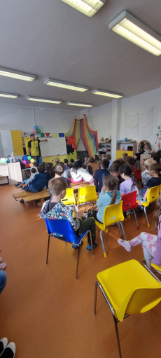 Fotogalerie Ilustrátor Adolf Dudek ve školní družině, foto č. 53