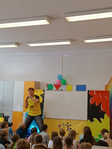 Fotogalerie Ilustrátor Adolf Dudek ve školní družině, foto č. 36