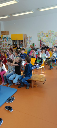 Fotogalerie Ilustrátor Adolf Dudek ve školní družině, foto č. 14