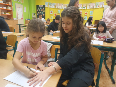 Fotogalerie Deváťáci čtou prvňáčkům, foto č. 38