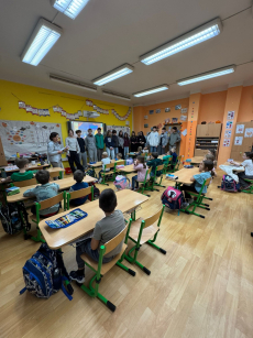 Fotogalerie Deváťáci čtou prvňáčkům, foto č. 67