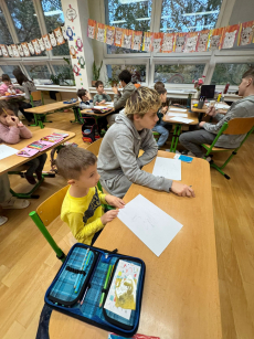 Fotogalerie Deváťáci čtou prvňáčkům, foto č. 66