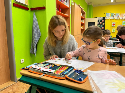 Fotogalerie Deváťáci čtou prvňáčkům, foto č. 15