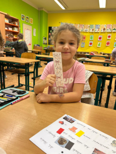 Fotogalerie Deváťáci čtou prvňáčkům, foto č. 1