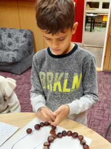 Fotogalerie Vítání podzimu ve školní družině, foto č. 9