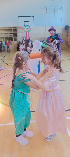 Fotogalerie Maškarní karneval s Hopsalínem, foto č. 34