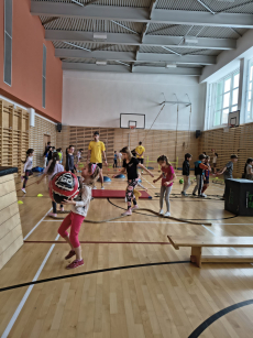 Fotogalerie Fitness odpoledne ve školní družině: Zábava a pohyb pro děti, foto č. 52