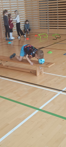 Fotogalerie Fitness odpoledne ve školní družině: Zábava a pohyb pro děti, foto č. 31