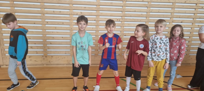 Fotogalerie Fitness odpoledne ve školní družině: Zábava a pohyb pro děti, foto č. 19