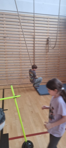 Fotogalerie Fitness odpoledne ve školní družině: Zábava a pohyb pro děti, foto č. 22