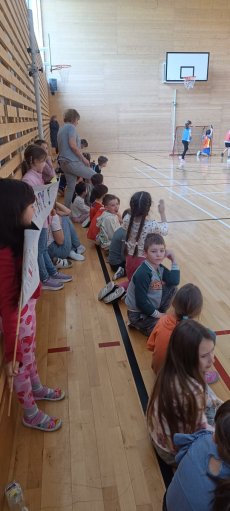 Fotogalerie Florbalový turnaj ve školní družině , foto č. 18