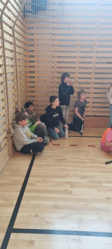 Fotogalerie Florbalový turnaj ve školní družině , foto č. 6