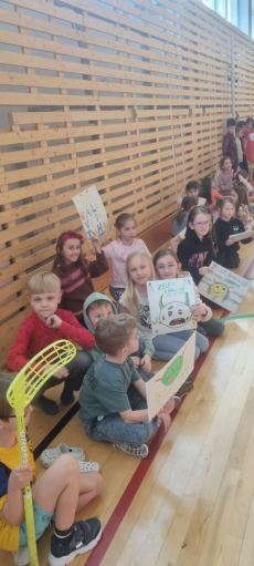 Fotogalerie Florbalový turnaj ve školní družině , foto č. 2