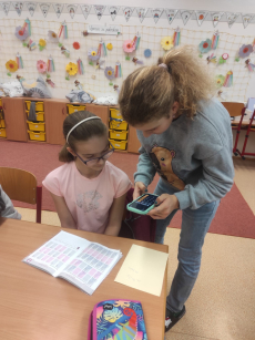 Fotogalerie Starší žáci si vyzkoušeli roli učitelů, foto č. 19