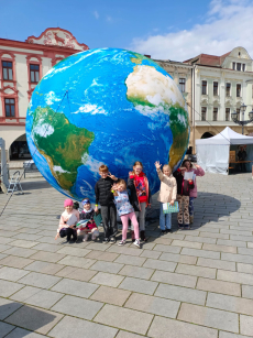 Fotogalerie DEN ZEMĚ VE ŠKOLNÍ DRUŽINĚ, foto č. 25