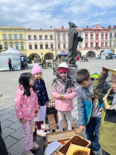 Fotogalerie DEN ZEMĚ VE ŠKOLNÍ DRUŽINĚ, foto č. 43