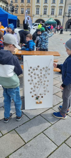 Fotogalerie DEN ZEMĚ VE ŠKOLNÍ DRUŽINĚ, foto č. 38