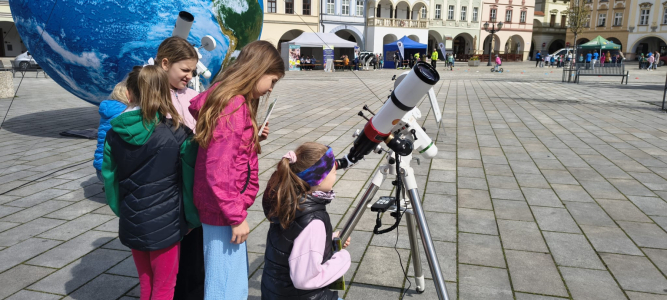 Fotogalerie DEN ZEMĚ VE ŠKOLNÍ DRUŽINĚ, foto č. 5