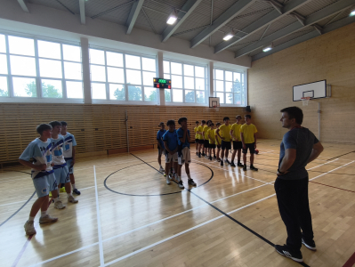 Fotogalerie Okrskové kolo v basketbalu starších chlapců, foto č. 15